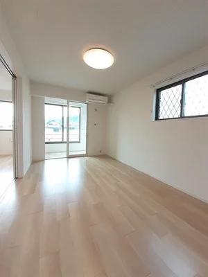 井原市駅（広島県）のマンスリーマンション・ウィークリーマンション「サニー・レジデンス　Ⅰ 102・洋室(No.1346391)」メイン画像