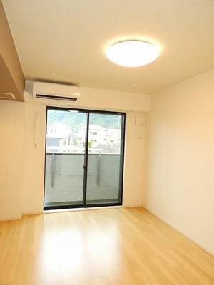 広島市安佐北区のマンスリーマンション・ウィークリーマンション「フィオーレ　エム 104・洋室(No.1346394)」メイン画像