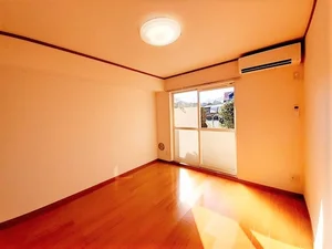 のマンスリーマンション・ウィークリーマンション「リフティ－　Ⅰ 104・洋室(No.1346528)」メイン画像