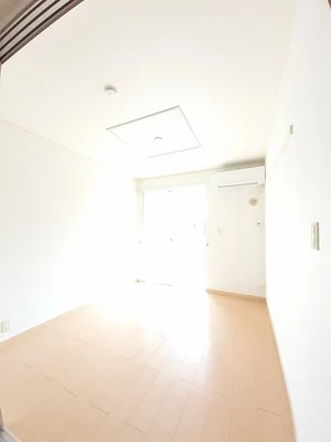 のマンスリーマンション・ウィークリーマンション「アンソレイエ 104・洋室(No.1346615)」メイン画像