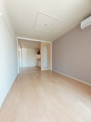 のマンスリーマンション・ウィークリーマンション「メゾンドワイーズⅡ 103・洋室(No.1346629)」メイン画像