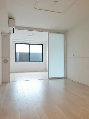 のマンスリーマンション・ウィークリーマンション「ラブリー 102・洋室(No.1346664)」メイン画像