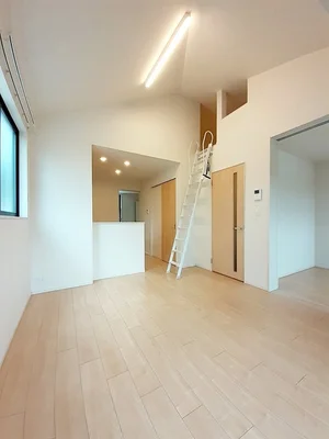 のマンスリーマンション・ウィークリーマンション「モンテルシールⅡＡ 202・LDK(No.1346767)」メイン画像