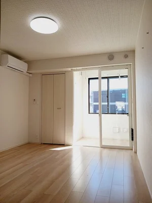 のマンスリーマンション・ウィークリーマンション「シティーリバー　ⅩⅠ 101・洋室(No.1346820)」メイン画像