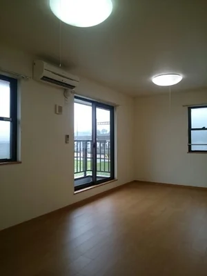 のマンスリーマンション・ウィークリーマンション「ラ　シャンテ 201・洋室(No.1346856)」メイン画像