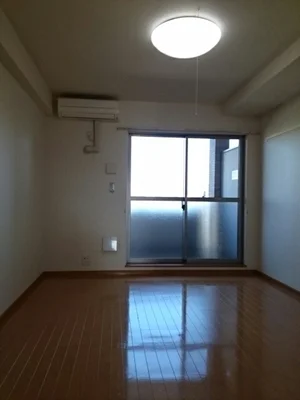 愛媛県のマンスリーマンション・ウィークリーマンション「今治セレンディップビル 306・洋室(No.1346860)」メイン画像