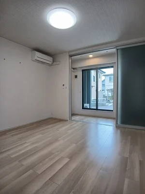 愛媛県のマンスリーマンション・ウィークリーマンション「ブライト・レジデンス　Ⅱ 101・洋室(No.1346885)」メイン画像