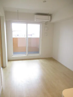 のマンスリーマンション・ウィークリーマンション「ラ・シャトレⅡ 202・洋室(No.1346943)」メイン画像