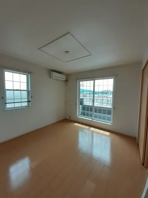 のマンスリーマンション・ウィークリーマンション「ココ　フィオーレＣ 203・洋室(No.1346962)」メイン画像