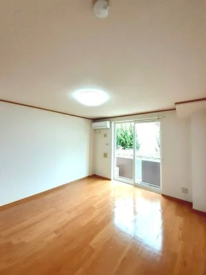 香川県のマンスリーマンション・ウィークリーマンション「グローリアスファイブ 102・洋室(No.1346987)」メイン画像