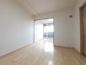 関東労災病院周辺のマンスリーマンション・ウィークリーマンション「カーサベルデ 402・洋室(No.1347001)」メイン画像