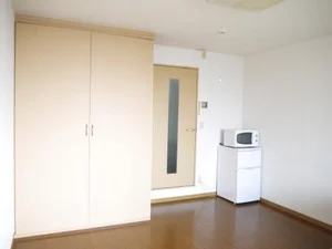 のマンスリーマンション・ウィークリーマンション「レオパレスＵＺＡＷＡ 103(No.1347364)」メイン画像