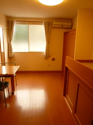 のマンスリーマンション・ウィークリーマンション「レオパレス醍醐 107(No.1347606)」メイン画像