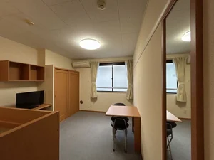 のマンスリーマンション・ウィークリーマンション「レオパレスラピュタ 213(No.1347730)」メイン画像