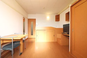 のマンスリーマンション・ウィークリーマンション「レオパレスファースト　ルーブ 109(No.1348206)」メイン画像