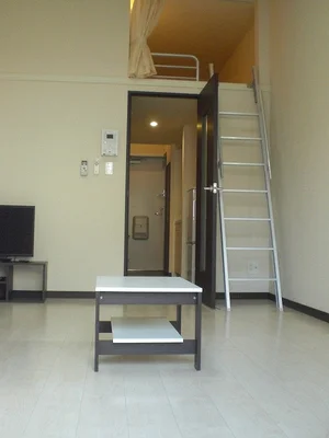 のマンスリーマンション・ウィークリーマンション「レオネクストヨーテル 107(No.1348709)」メイン画像