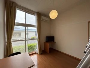 埼玉県のマンスリーマンション・ウィークリーマンション「レオパレスチェルシー 107(No.1348886)」メイン画像