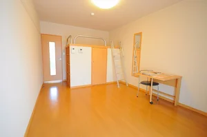 のマンスリーマンション・ウィークリーマンション「レオパレス東たつみ 206(No.1350669)」メイン画像