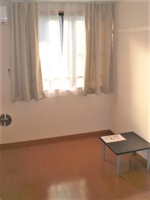 のマンスリーマンション・ウィークリーマンション「レオパレスパラドール　デ　徳丸 205(No.1352075)」メイン画像