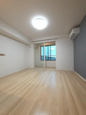 のマンスリーマンション・ウィークリーマンション「コーポ　シャイン 202・洋室(No.1352292)」メイン画像