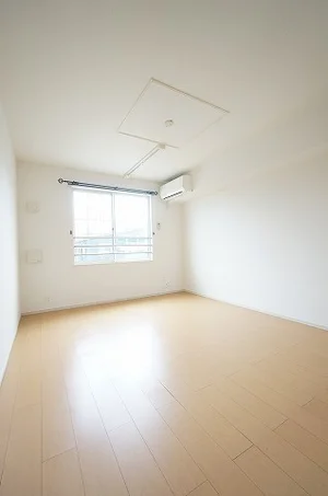 のマンスリーマンション・ウィークリーマンション「プリエールⅢ 203・洋室(No.1352312)」メイン画像