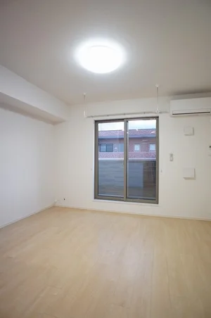 のマンスリーマンション・ウィークリーマンション「メゾン　ブランシェ 203・洋室(No.1352318)」メイン画像