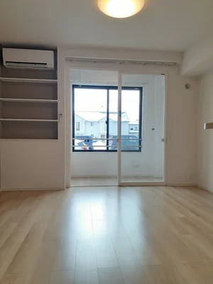 のマンスリーマンション・ウィークリーマンション「クレストⅠ 105・洋室(No.1352323)」メイン画像