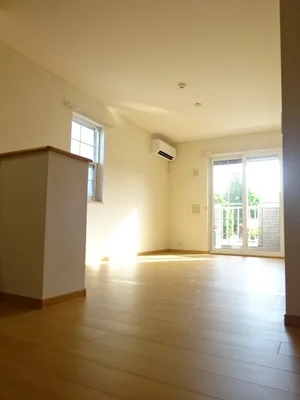 のマンスリーマンション・ウィークリーマンション「ｂｒｉｓａ（ブリッサ） 102・洋室(No.1352390)」メイン画像