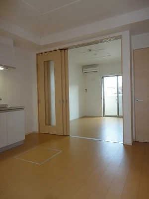 のマンスリーマンション・ウィークリーマンション「リバーサイド　Ｕ 103・洋室(No.1352458)」メイン画像