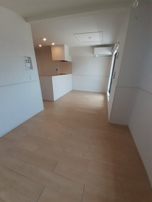 群馬医療福祉大学短期大学部周辺のマンスリーマンション・ウィークリーマンション「エスタムール 203・洋室(No.1352468)」メイン画像