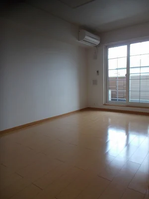 のマンスリーマンション・ウィークリーマンション「プリムローズ　Ａ 202・洋室(No.1352495)」メイン画像