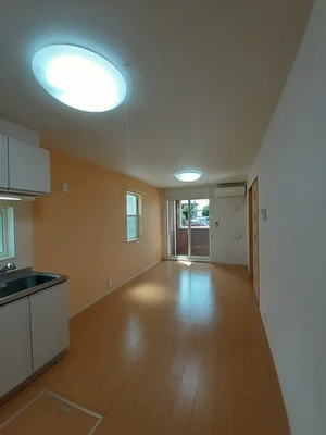 のマンスリーマンション・ウィークリーマンション「サンデーア・オチアイ 104・洋室(No.1352505)」メイン画像