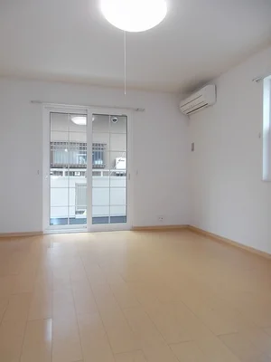 のマンスリーマンション・ウィークリーマンション「ｌｉｂｅｒｔａ 106・洋室(No.1352539)」メイン画像