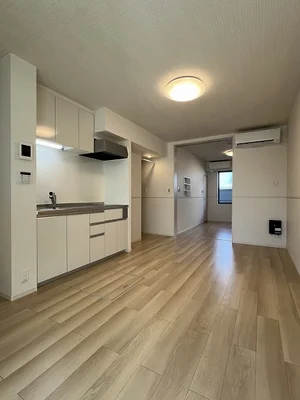 静岡県のマンスリーマンション・ウィークリーマンション「大蔵Ⅲ 103・洋室(No.1352607)」メイン画像