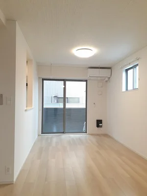 のマンスリーマンション・ウィークリーマンション「カーサ　ウィステリア 101・洋室(No.1352608)」メイン画像