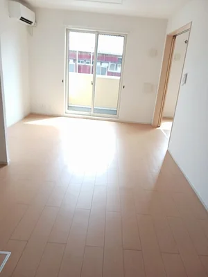 のマンスリーマンション・ウィークリーマンション「ベルエクラ 101・洋室(No.1352638)」メイン画像