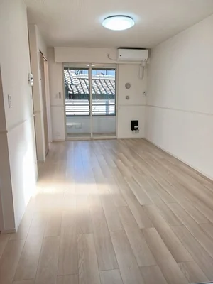 のマンスリーマンション・ウィークリーマンション「ハピネス　Ｓｕｇｉｕｒａ 101・洋室(No.1352736)」メイン画像