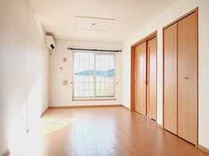 のマンスリーマンション・ウィークリーマンション「メゾンシャルマン　Ａ棟 201・洋室(No.1352743)」メイン画像