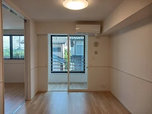 のマンスリーマンション・ウィークリーマンション「ビレッジ　ハイマウンテン　Ｂ 203・洋室(No.1352791)」メイン画像