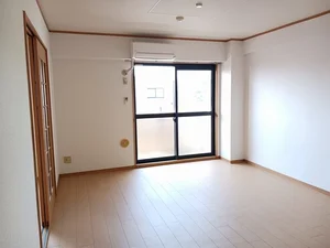 六番町駅（愛知県）のマンスリーマンション・ウィークリーマンション「ラヴィアンローズＢ 302・洋室(No.1352807)」メイン画像
