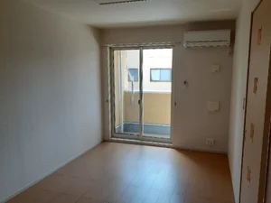 のマンスリーマンション・ウィークリーマンション「ヒラソル（ｇｉｒａｓｏｌ） 102・洋室(No.1352826)」メイン画像