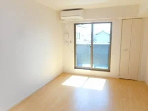 のマンスリーマンション・ウィークリーマンション「エルディム助光Ⅱ 203・洋室(No.1352835)」メイン画像