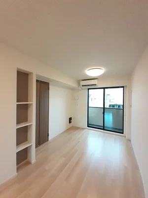 のマンスリーマンション・ウィークリーマンション「ラウンジカーサＫ 102・洋室(No.1352860)」メイン画像