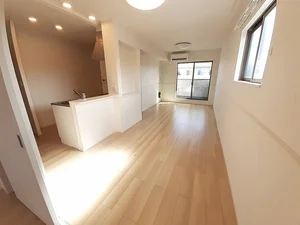 のマンスリーマンション・ウィークリーマンション「ウッドヴィレッジ甲南　ＷＥＳＴ 201・洋室(No.1352904)」メイン画像