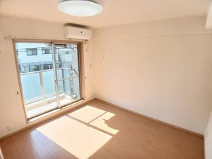 新森古市駅（大阪府）のマンスリーマンション・ウィークリーマンション「メゾンドファミーユ鶴見緑地公園 310・洋室(No.1352954)」メイン画像