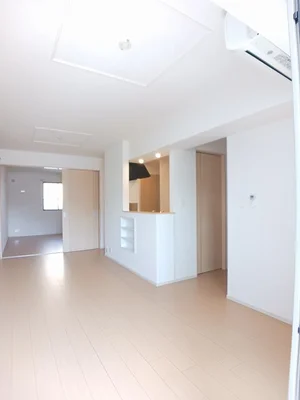 大阪府の大東建託リーシング株式会社のマンスリーマンション・ウィークリーマンション「ファミール　レイ 101・洋室(No.1352976)」メイン画像