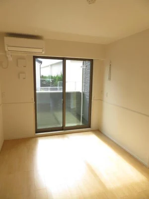 のマンスリーマンション・ウィークリーマンション「サン　メゾン　Ｃ 103・洋室(No.1353079)」メイン画像