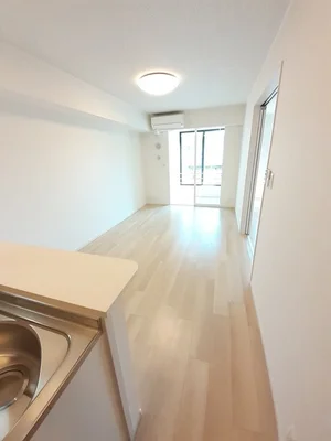 のマンスリーマンション・ウィークリーマンション「セルキューブ　Ⅰ 102・洋室(No.1353107)」メイン画像