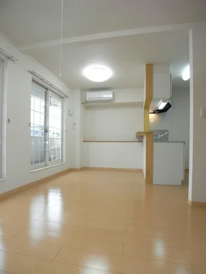 のマンスリーマンション・ウィークリーマンション「ライフ　グローブ 202・洋室(No.1353204)」メイン画像