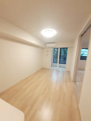 のマンスリーマンション・ウィークリーマンション「ユリシス　Ｂ 102・洋室(No.1353222)」メイン画像